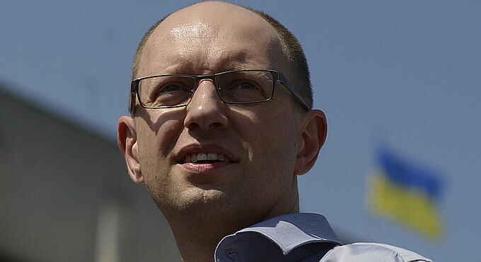 Киев, Март 07 (Навигатор, Михаил Рябов) – Украинский премьер Арсений Яценюк утверждает, что в...