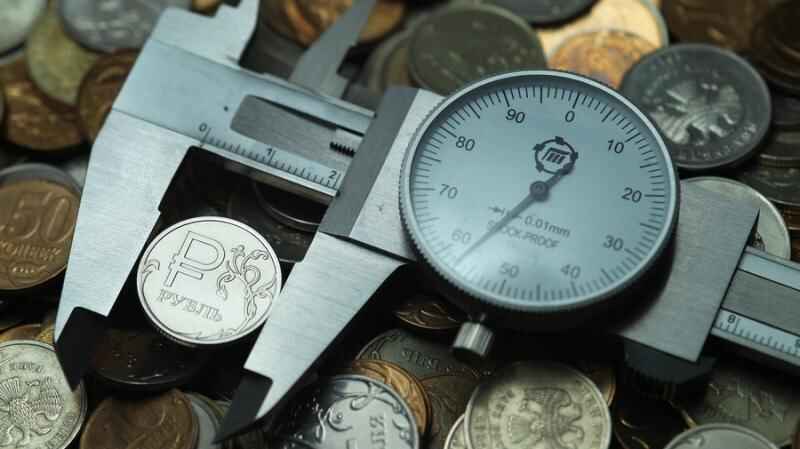 Запланированное в бюджете РФ укрепление рубля в реальности может обернуться ослаблением, поскольку рубль уже...