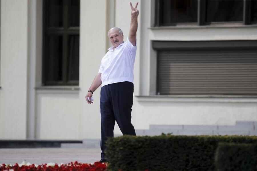 Белоруссия, поддержав военную операцию России по денацификации Украины и предоставив ей свою военную инфраструктуру...