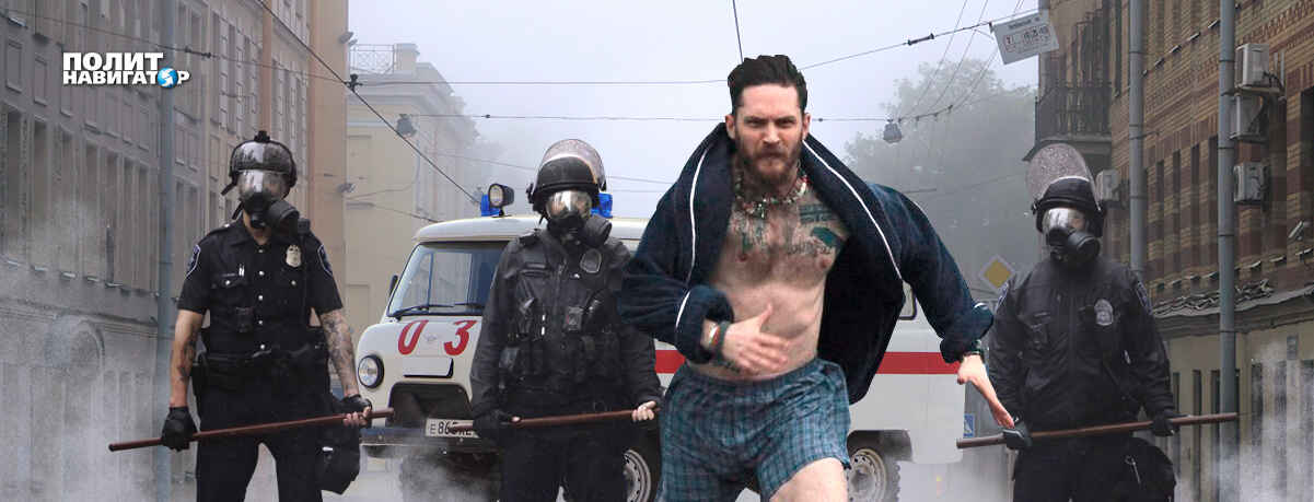 Президент Украины Владимир Зеленский и его клика специально провалили фронт на Донецком направлении и...