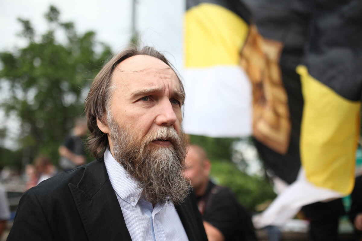 Россия не сохранится в случае проигрыша СВО. Об этом в эфире радио «Комсомольская правда»...