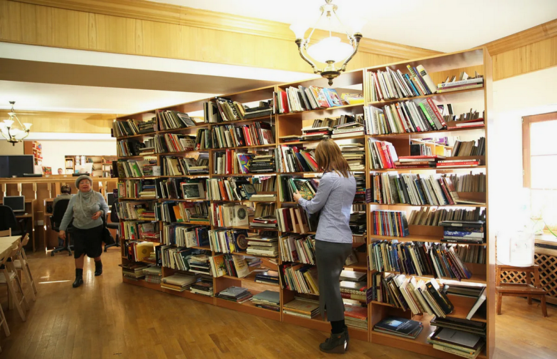 За время «незалежности» Украина так и не наладила выпуск книг на государственном языке. Об...