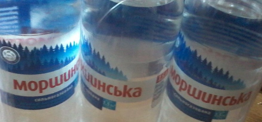 США передадут Украине 390 миллионов долларов для того, чтобы обеспечить питьевой водой и пищей...