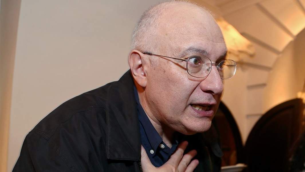 Говоря о возвращении территорий дипломатическим путём, «просроченный» президент Зеленский имеет в виду очень долгосрочную...