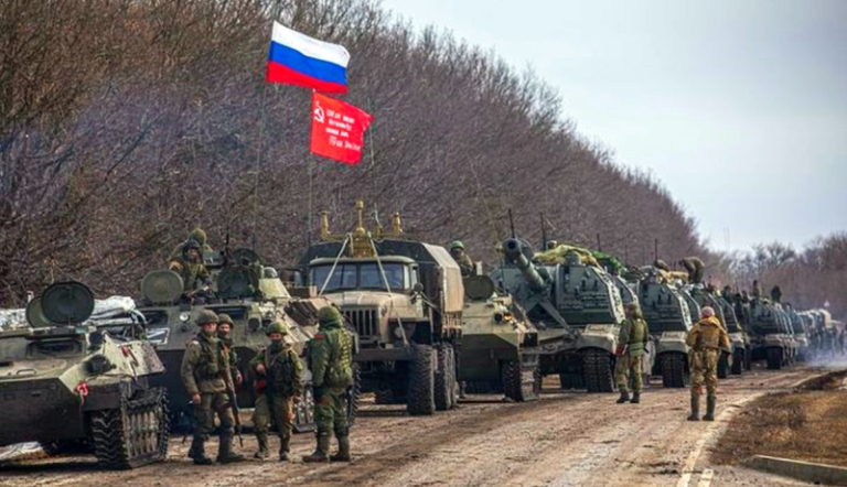 Украинское руководство никак не готовится к новому широкомасштабному наступлению российской армии на Киев. Об...