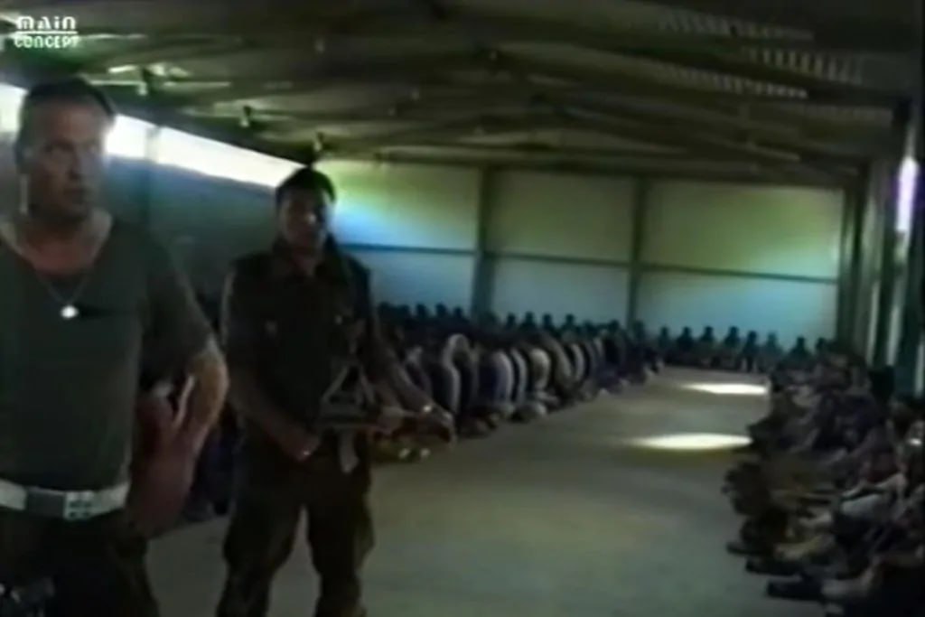 Минюст США проводит разбирательство и может лишить американского гражданства Кемаля Мрнджича из Боснии, осужденного...